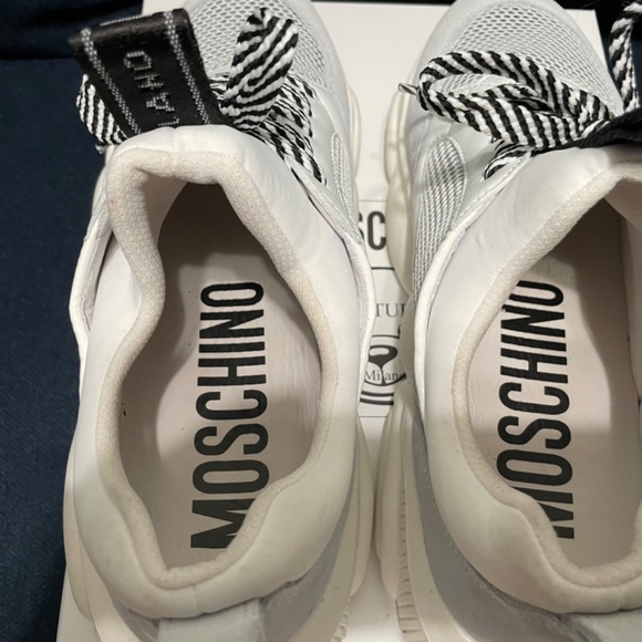 Men’s MOSCHINO Teddy White Fashion Sneakers Trainers Sz EUR 42 US 9 - Picture 5 of 6